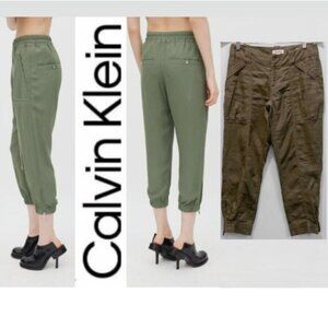 Calvin Klein Chelsea Linen Crop Pant